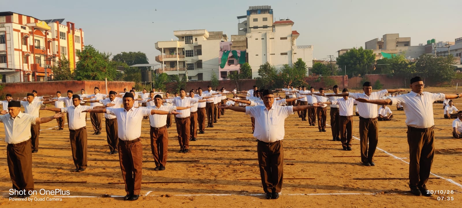 करधनी नगर में डॉ. रमेश अग्रवाल ने किया संबोधित