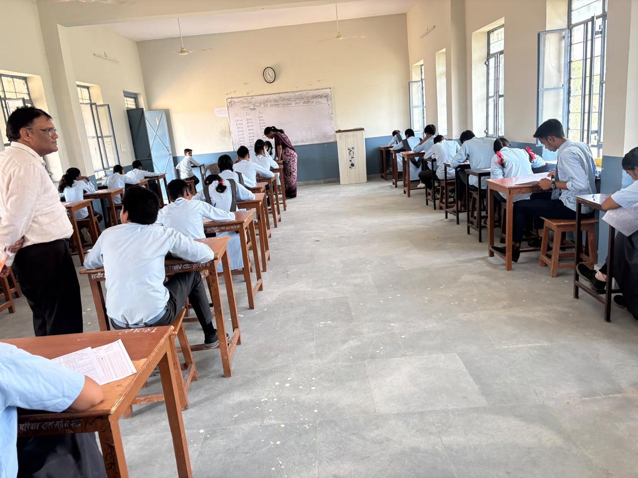 सामान्य ज्ञान प्रतियोगिता में 52 हजार विद्यार्थियों ने लिया भाग