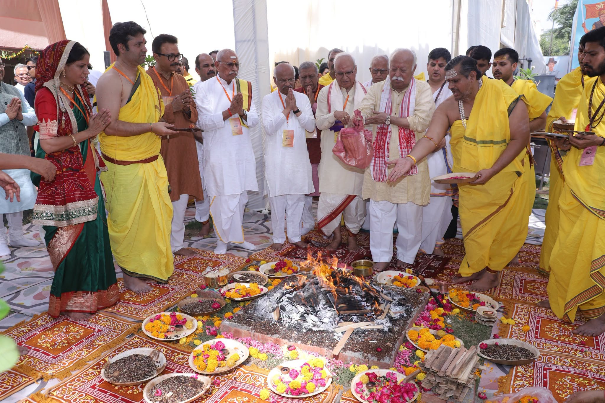 संस्कृत भारत की संस्कृति, परंपरा और जीवन-दृष्टि की आधारशिला है – डॉ. मोहन भागवत जी