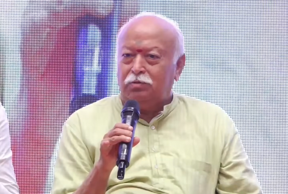 परिवार में संवाद और मानसिक संतुलन समय की आवश्यकता : डॉ. मोहन भागवत